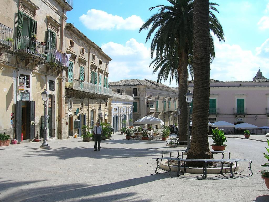 Casa Vacanze Sogno Siciliano Santa Croce Camerina Eksteriør billede